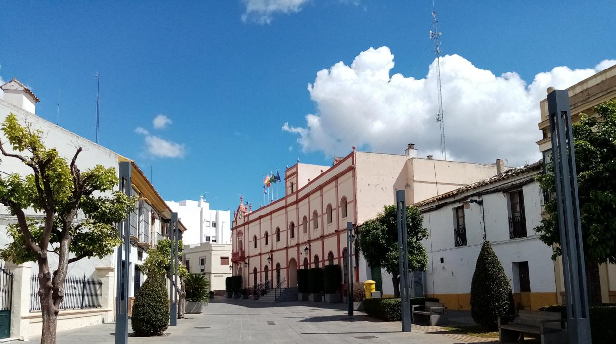 La Policía Local va a proceder a precintar plazas y espacios públicos