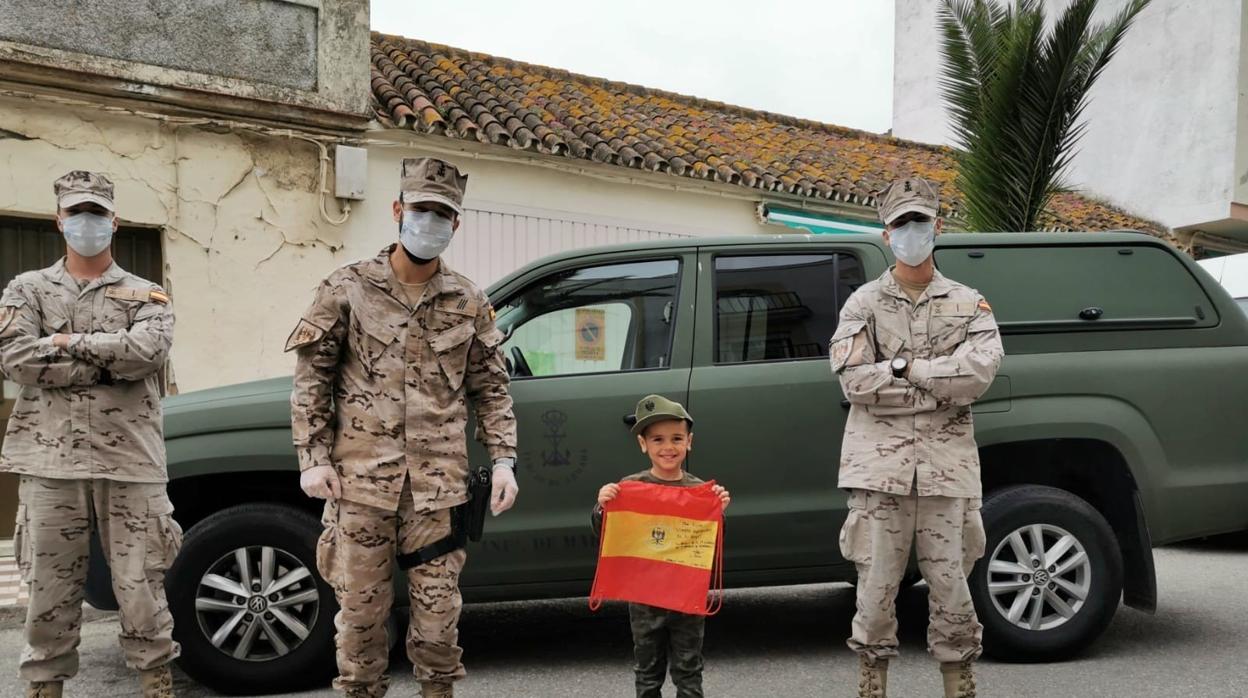 La Armada se despliega en Cádiz, Tarifa, Setenil y otras seis localidades