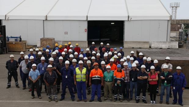 La industria naval de Cádiz regresa a la actividad con un ensayo en la Base de Rota