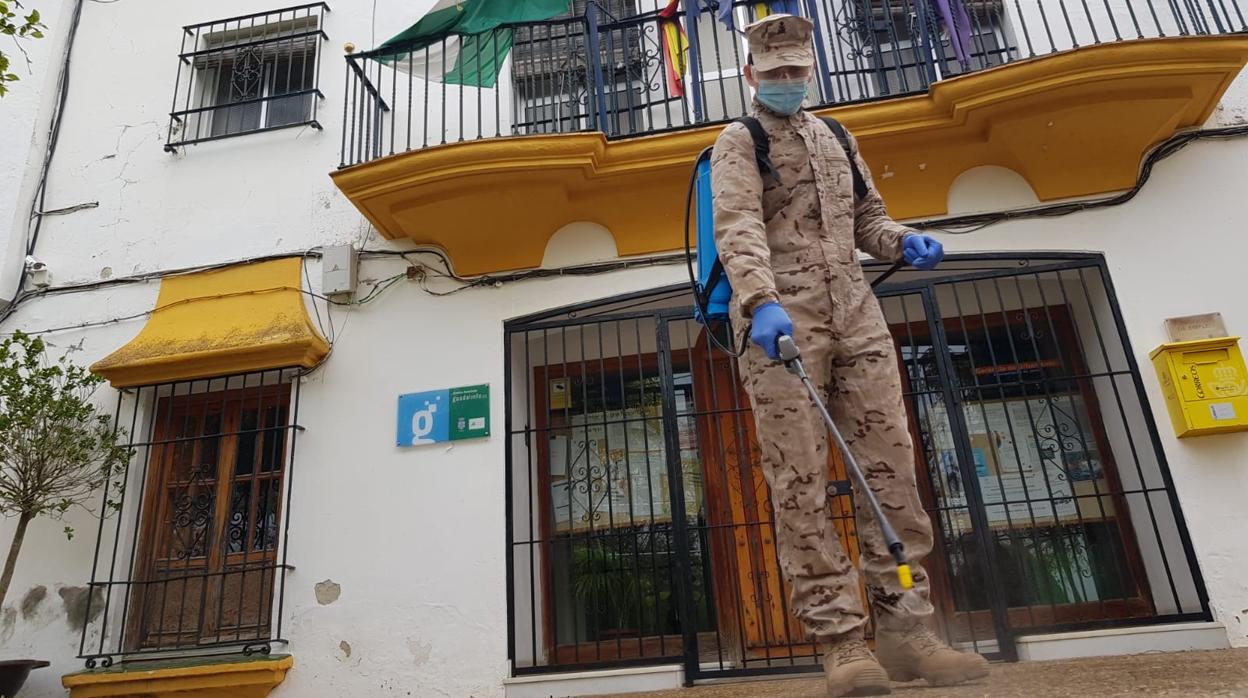 Las patrullas de la Infantería de Marina se despliegan en cinco localidades gaditanas