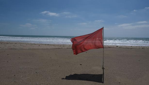 Chiclana anuncia que no permitirá el acceso a sus playas