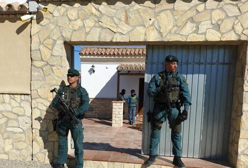 Entrada a la finca de uno de los cabecillas de la organización