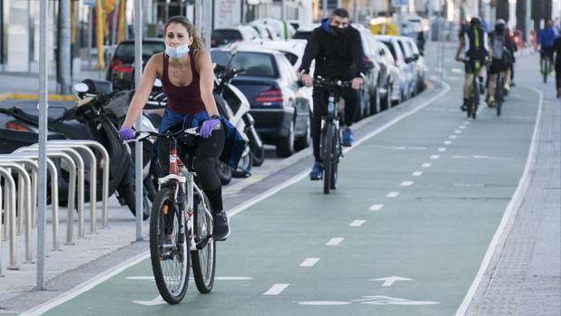 Andalucía podrá flexibilizar dos horas los tramos para paseos de menores y mayores y deporte