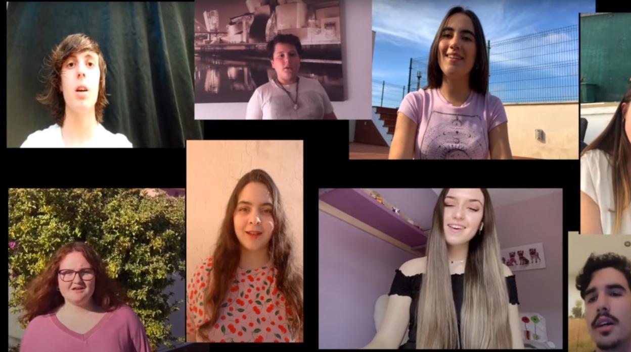 Los alumnos de un instituto de Chiclana se unen para cantar «por un mundo mejor»