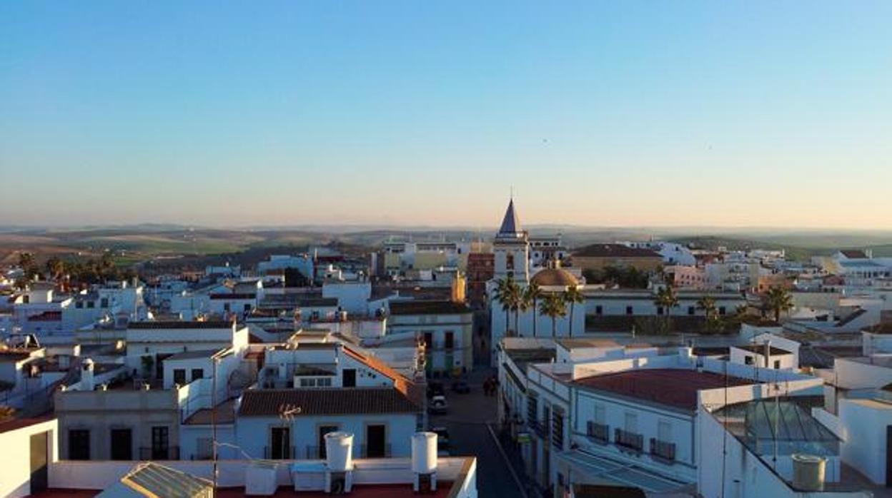 Trebujena solicita la Medalla de la Provincia y la bandera de Andalucía para sus sanitarios