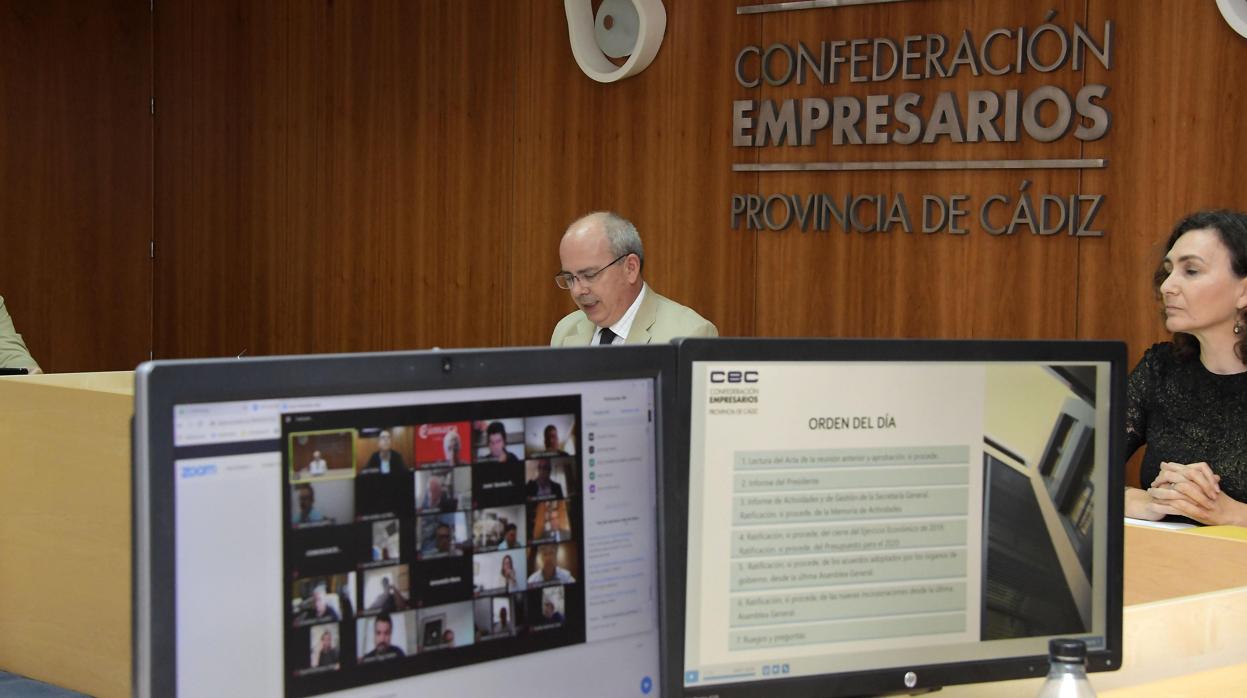 Javier Sánchez Rojas, durante la asamblea de la CEC.