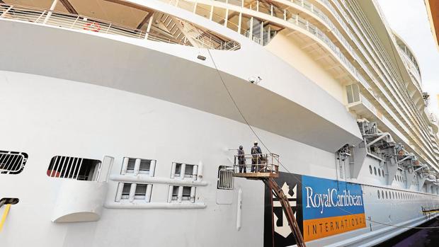 Royal Caribbean cancela las reformas previstas en cuatro de sus cruceros