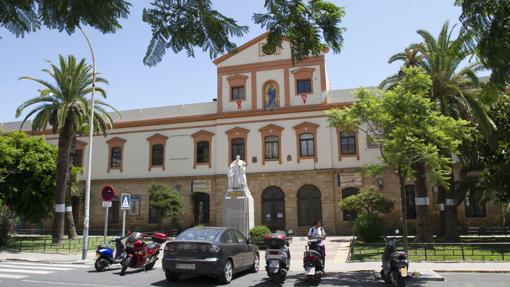 Colegio Salesianos San Ign acio.