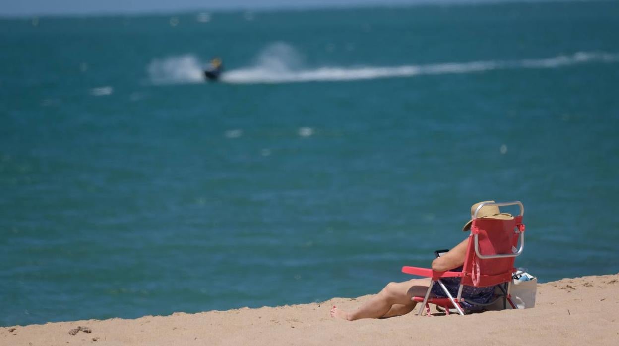 Comienzan las vacaciones en la costa gaditana, las primeras de la 'nueva normalidad'.