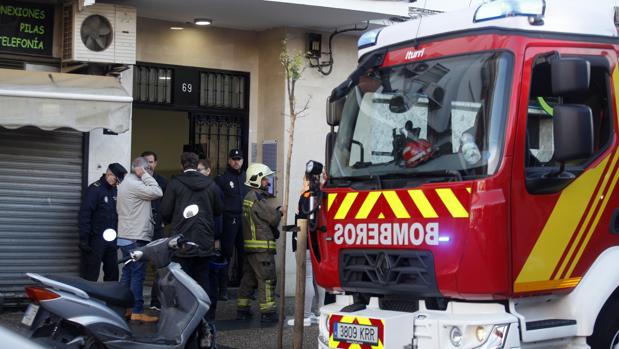 Detenido por prenderle fuego a la casa de su expareja en San Juan de Aznalfarache