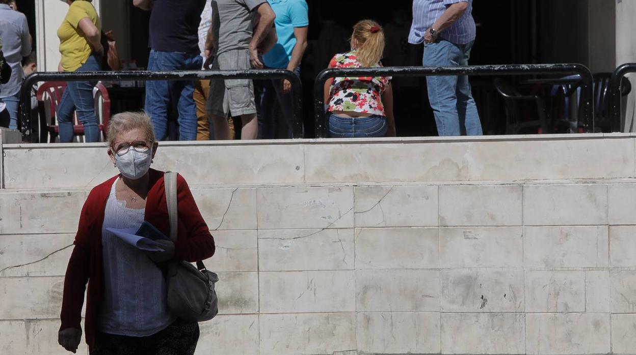 Solo siete personas permanecen ingresadas en centros sanitarios de Cádiz