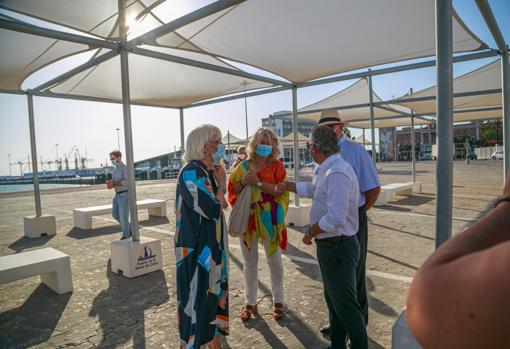 Teófila Martínez, en el muelle Ciudad