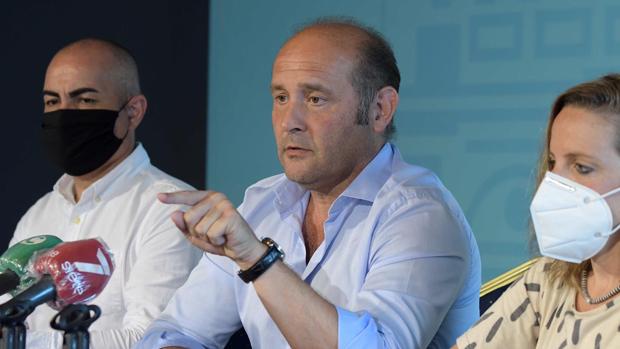 Maratón de bofetadas de realidad contra Kichi (o lo que ningún alcalde quisiera oír)