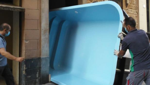 La Policía Local precinta un 'hostel' en Cádiz por querer instalar una piscina sin permiso