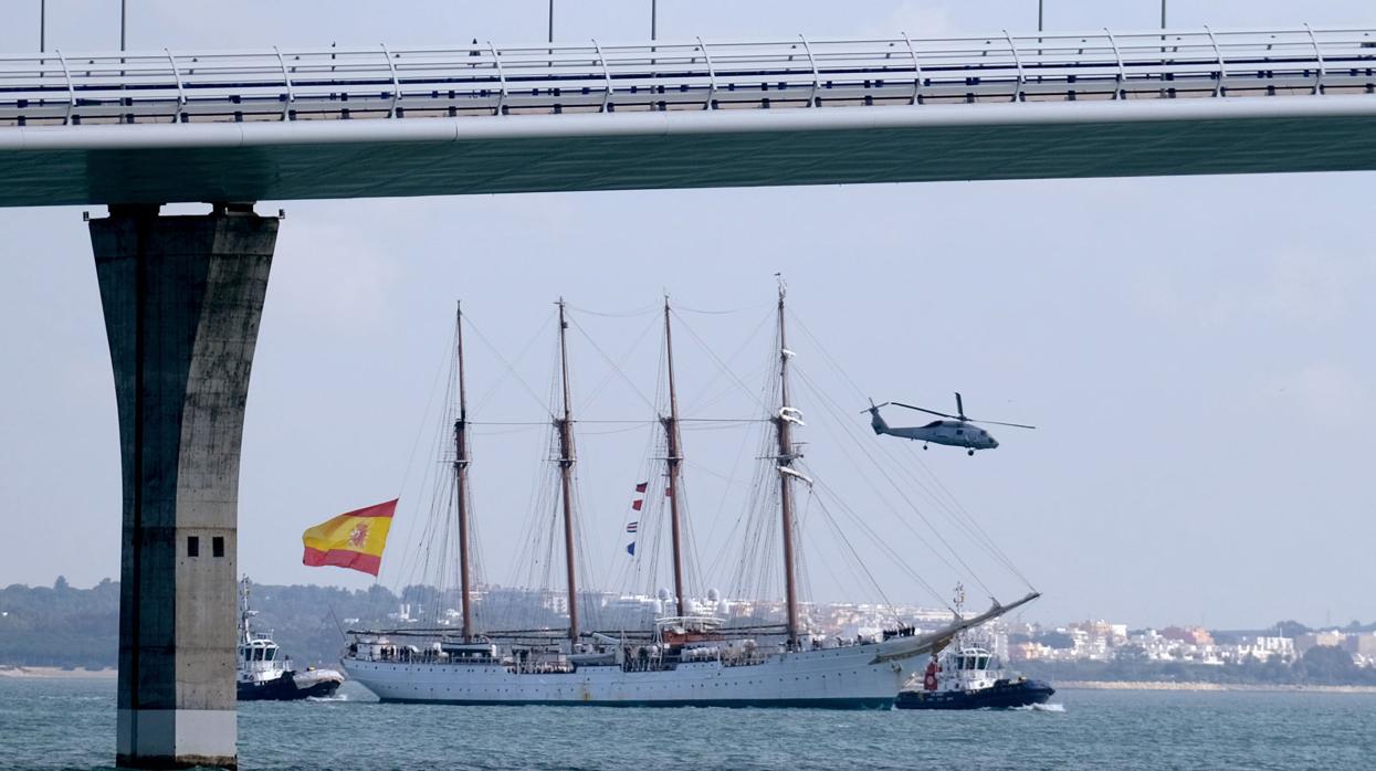 Llegada del buque ‘Juan Sebastián Elcano’ a Cádiz tras su último viaje de instrucción