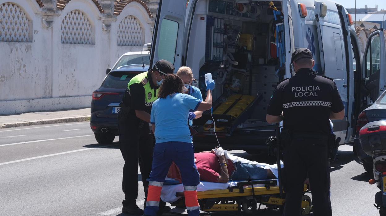 Herido un hombre en la carretera de Astilleros