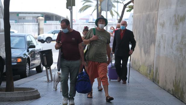 Cádiz registra el mayor número de contagios desde el inicio de la pandemia: 166 positivos en 24 horas