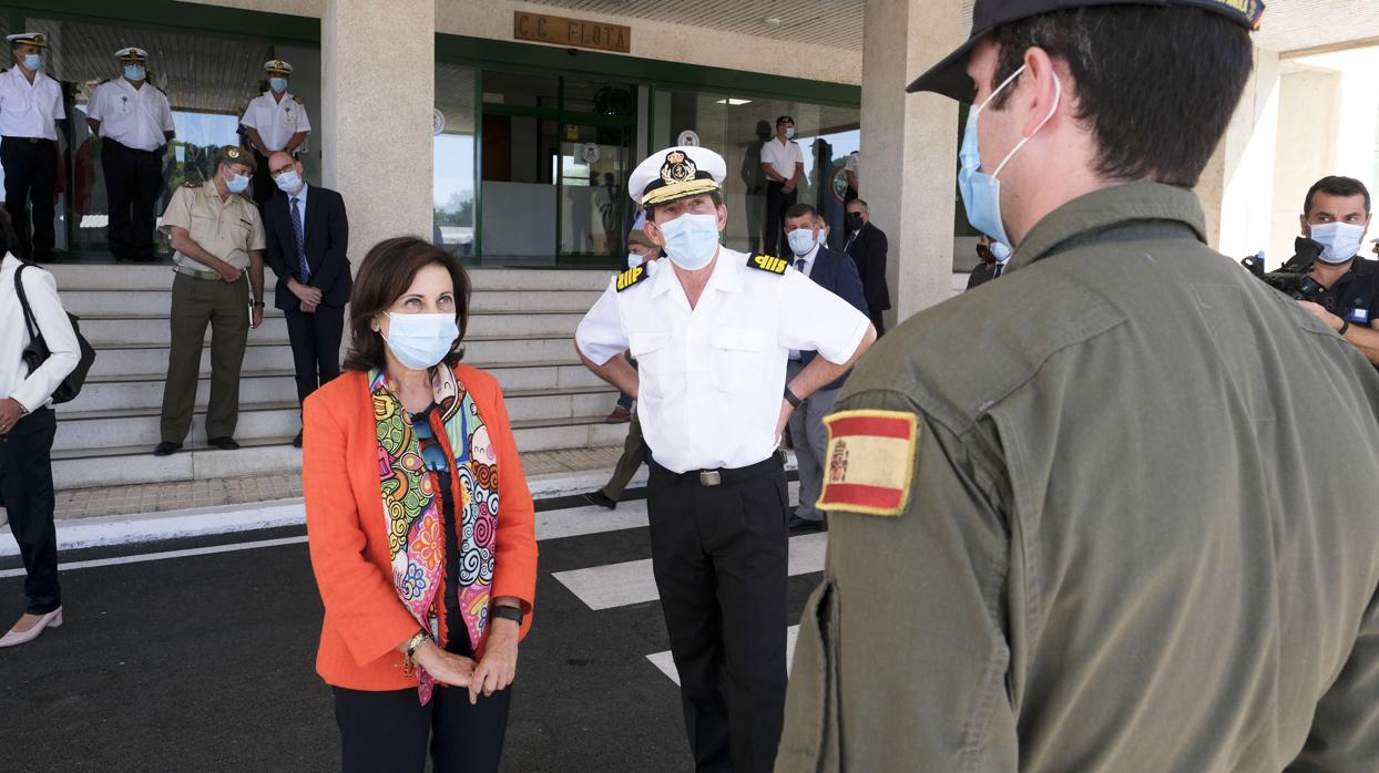 Margarita Robles, ministra de Defensa, en su reciente visita a la base de Rota.