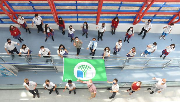 El Centro Inglés galardonado con la prestigiosa Bandera Verde