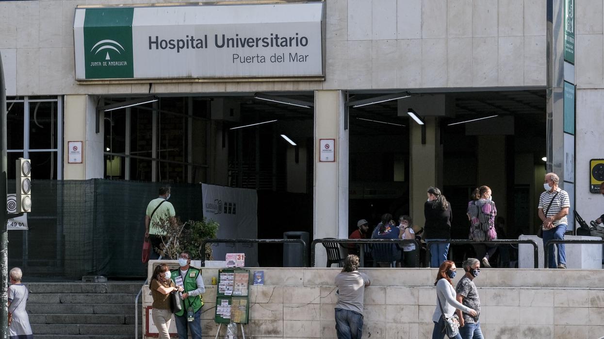 El hospital Puerta del Mar, de Cádiz capital.