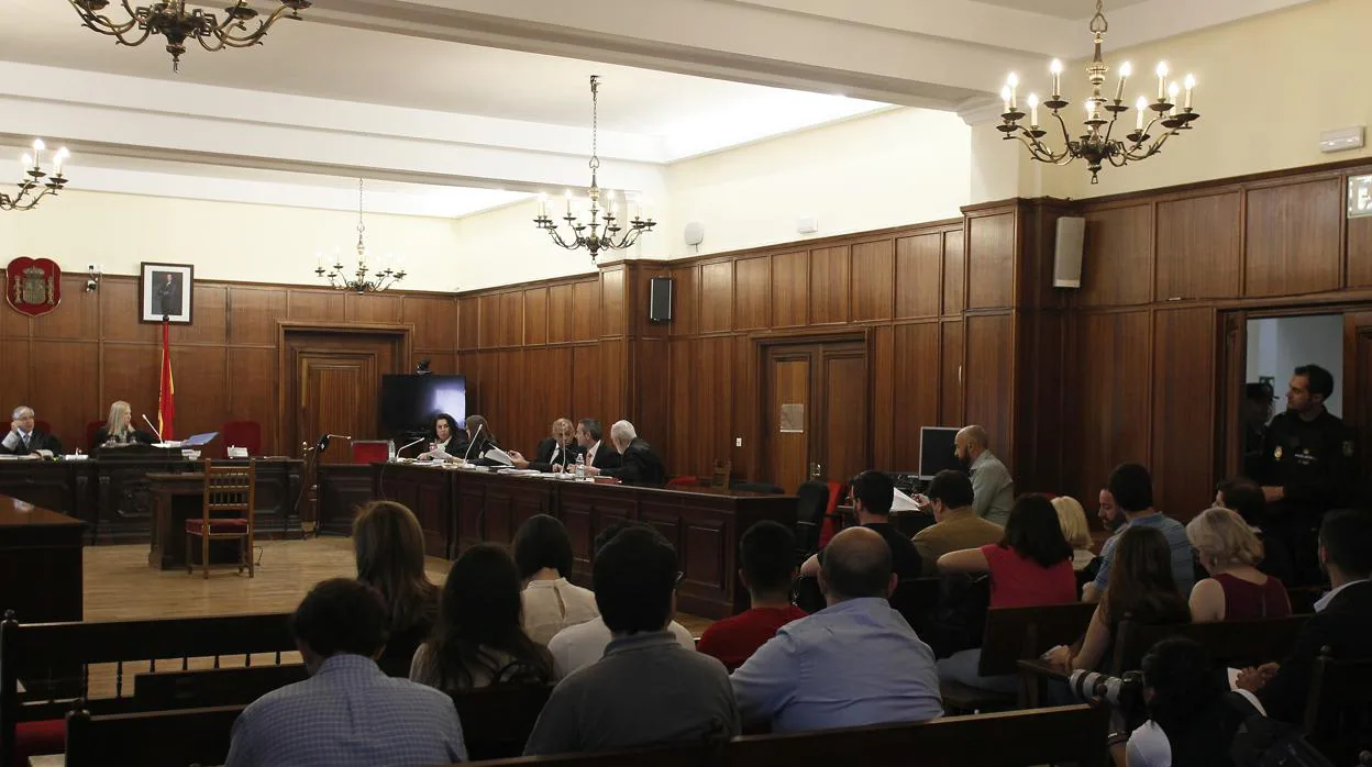 Juicio por el crimen de Olivares en la Audiencia de Sevilla