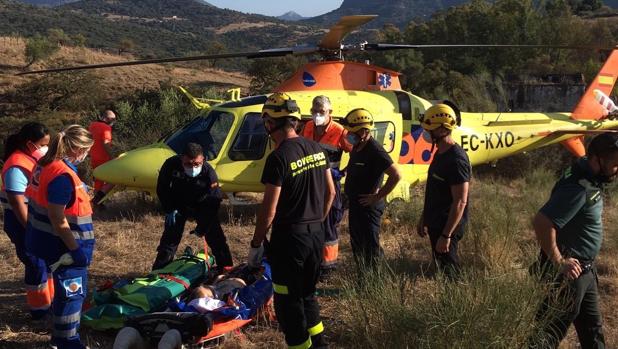 Rescatado, en helicóptero, un parapentista herido en Tavizna