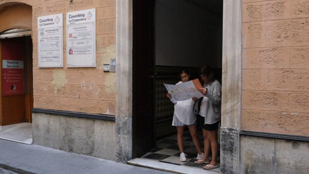 La pandemia arrasa con una de cada cuatro viviendas turísticas en Cádiz