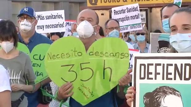 El Colegio de Médicos de Cádiz se suma a las movilizaciones de los sanitarios de este martes