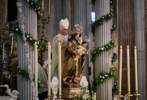 Coronación canónica en Cádiz: «San José nos enseña a guardar a Cristo en nuestra vida»