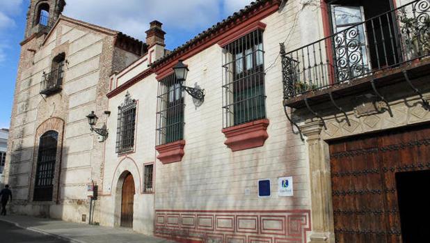 Se vende el Palacio de San Benito en Cazalla de la Sierra por cinco millones de euros