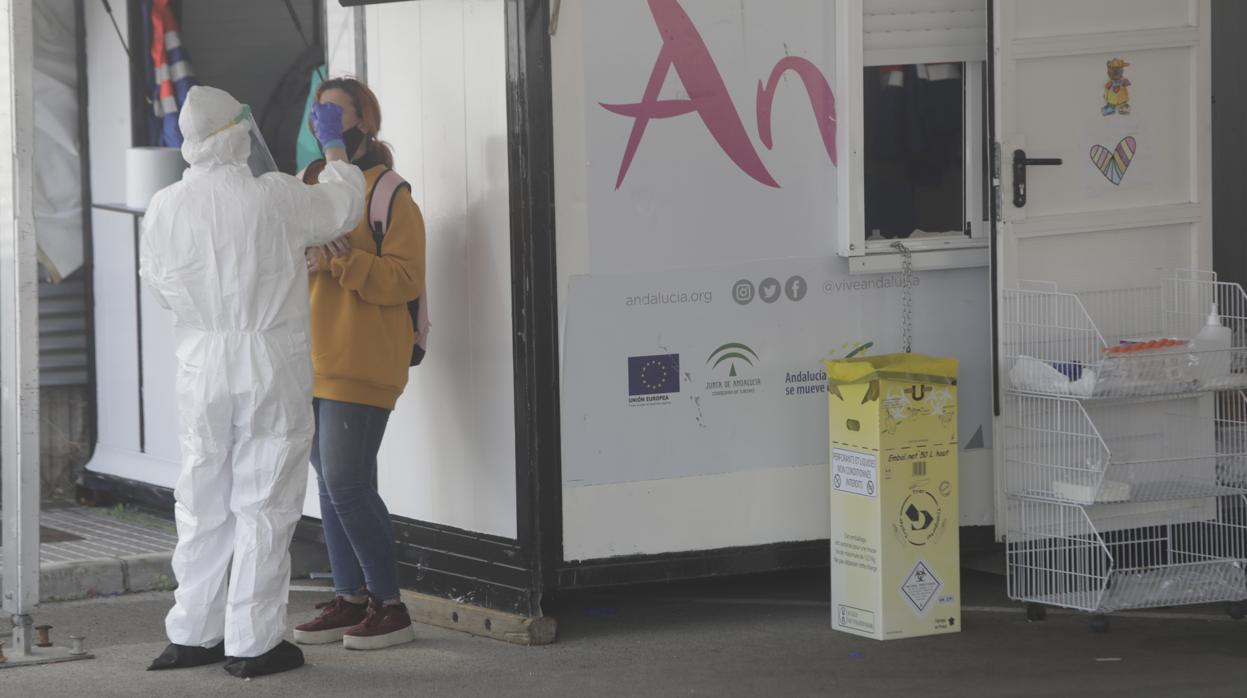 Pruebas de coronavirus en el Hospital de Jerez.