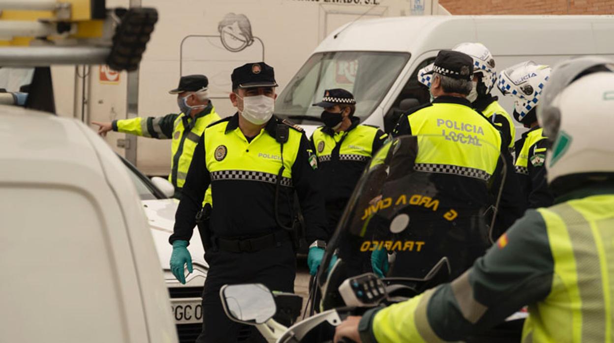 La Policía Local de Utrera está redoblando esfuerzos para acudir a todos los frentes abiertos