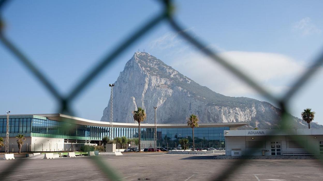 Trabajadores españoles en Gibraltar celebran el «respaldo» de los gobiernos de España, Gibraltar y Reino Unido