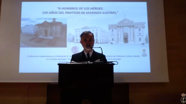 'A hombros de los héroes', la conferencia del almirante Garat con motivo del 150 aniversario del Panteón de Marinos Ilustres