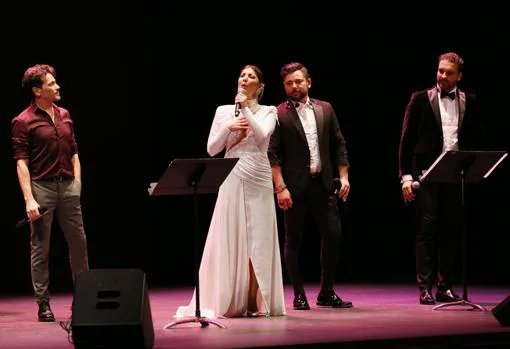 Gala de estrellas para rendir tributo al jerezano Manuel Alejandro