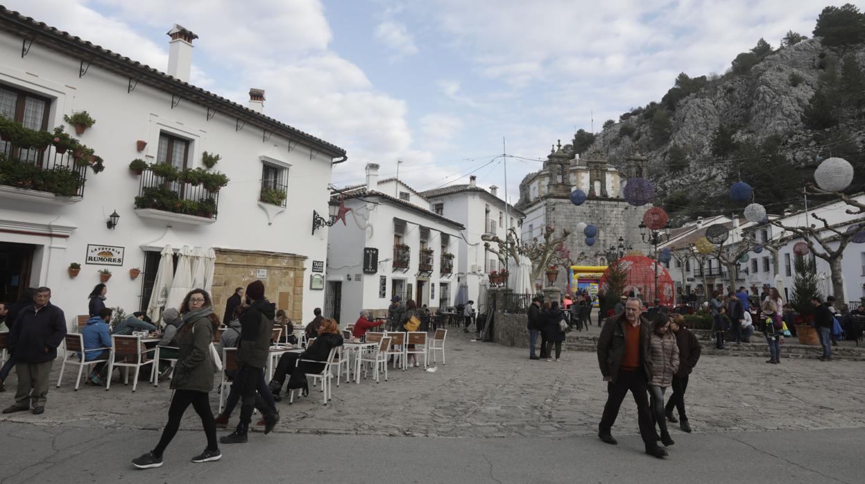 La Sierra de Cádiz, uno de los destinos preferidos cada año para pasar el puente de la Constitución..