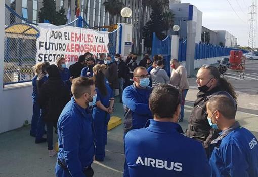 Arrancan las protestas en Airbus por el futuro de la planta de Puerto Real