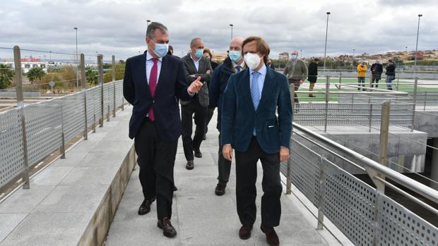 Tomares recepciona el Parque Empresarial Zaudín con cien edificios de oficinas y 200 empresas