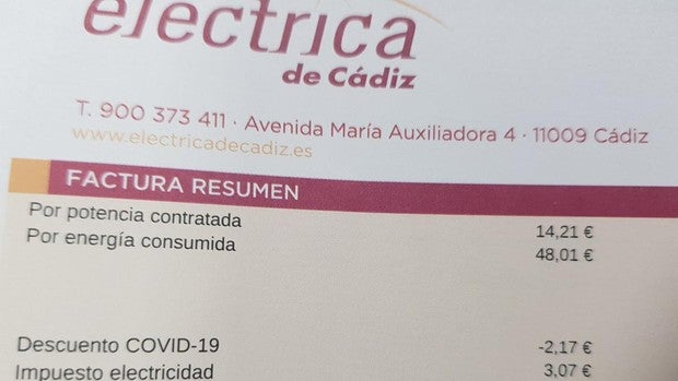 Eléctrica de Cádiz no revisará el precio de la luz de momento