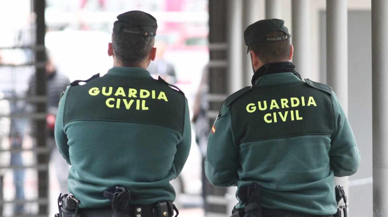 La Guardia Civil detiene a los presuntos autores de un robo en el interior de una vivienda en Guadalcacín