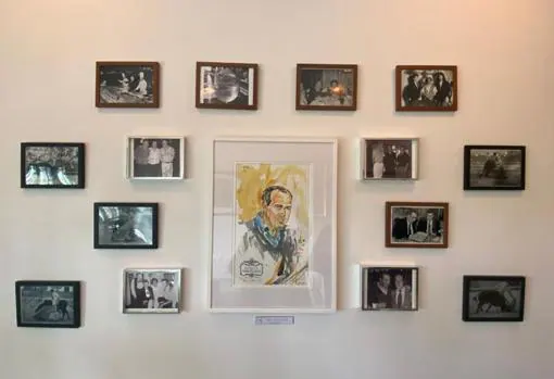 El pintor Humberto Parra expone en el restaurante Casa Flores de El Puerto