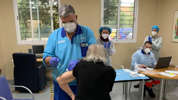 Brote de coronavirus con 40 infectados en la residencia Novo Sancti Petri de Chiclana