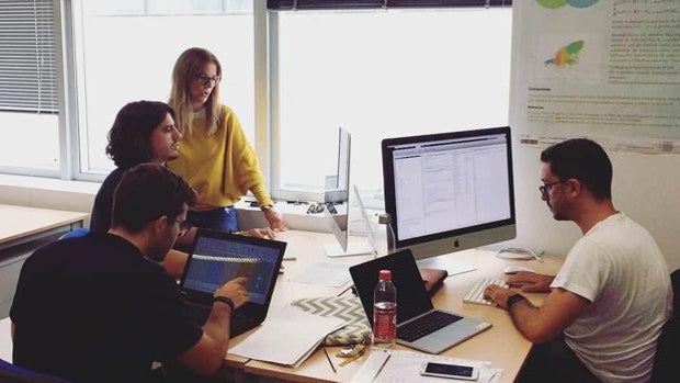 Investigadores de la UCA desarrollan con éxito una herramienta para detectar recaídas en leucemia infantil