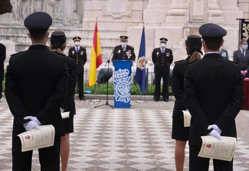 Jura de cargo en Cádiz de 22 nuevos inspectores de la Policía Nacional