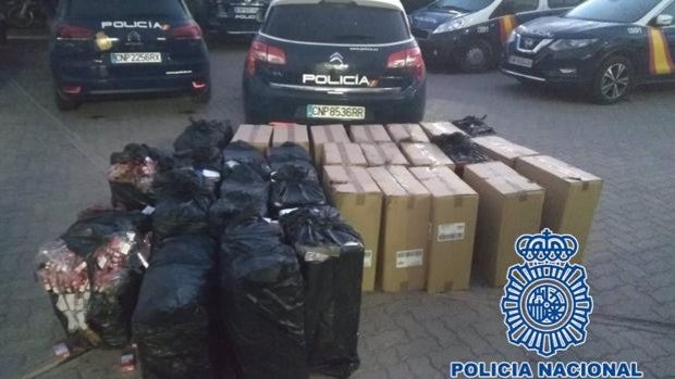 Detenidas tres personas e incautadas 11.500 cajetillas de tabaco en La Línea