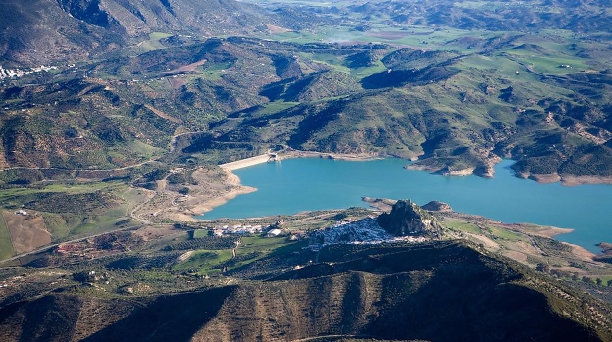 Embalse de Zahara en una foto de archivo.