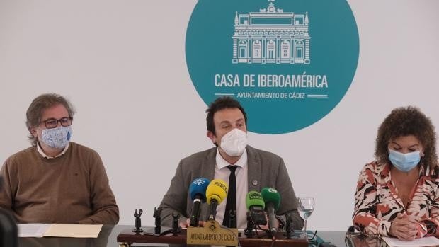 Balance triunfalista de Kichi sobre el primer año de Covid con reivindicaciones a Junta y Gobierno