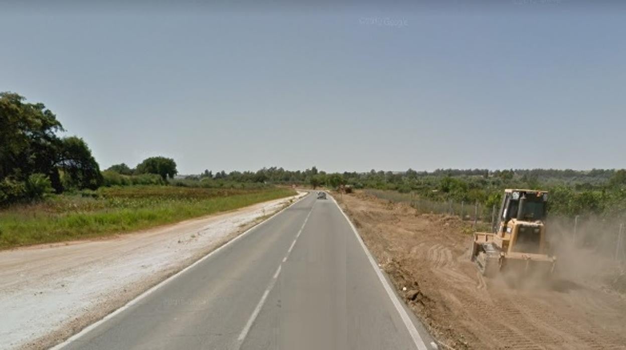 Cortes en la carretera de Grazalema a Ubrique y en La Barca de la Florida