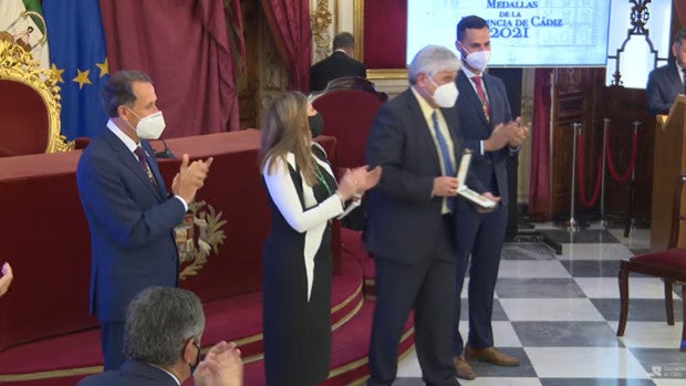 El duelo y la esperanza protagonizan el Día de la Provincia de Cádiz 2021