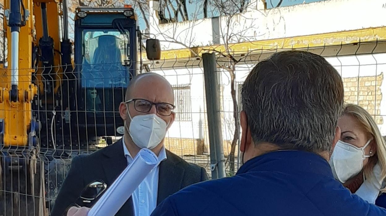 El presidente de Apemsa visitó las obras en la calle Aurora